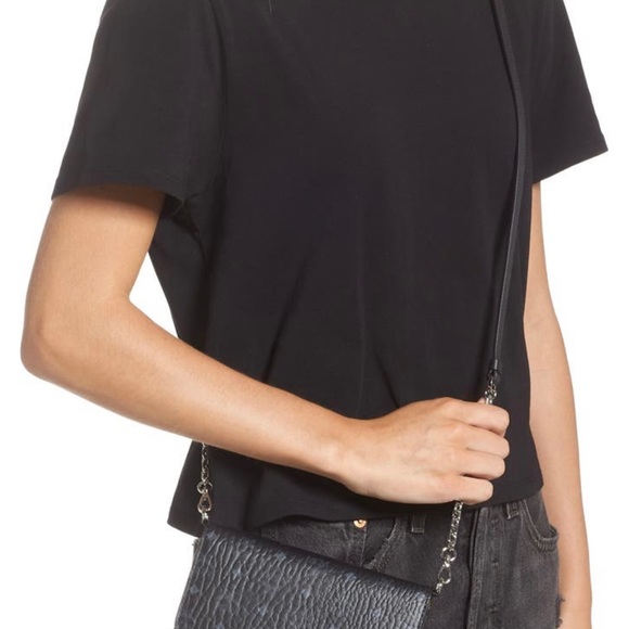 100% AUTHENTIC MCM Visetos Chain Wallet Crossbody Black - Picture 3 of 6